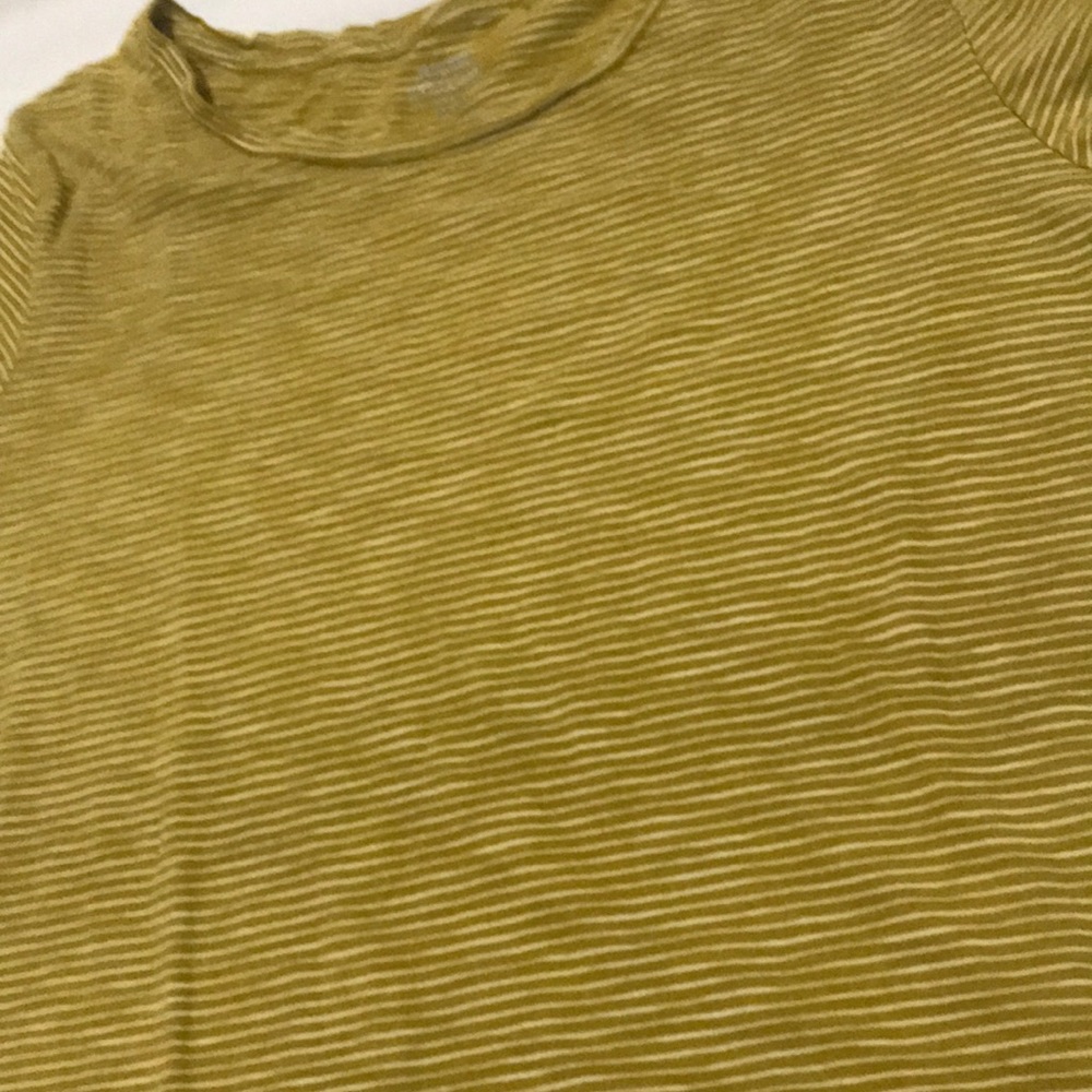 Yellow striped shirt - Picture 2 of 4